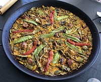 Arroz de verduras con costillas
