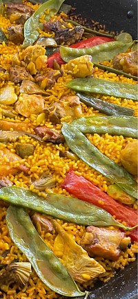 Paella valenciana