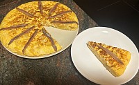 Tortilla de patatas y cebolla